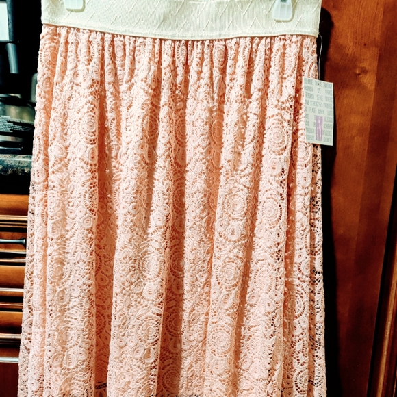 LuLaRoe Lola skirt